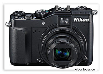 Камера Nikon Coolpix P7000.